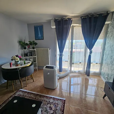 Le Marbré Design 60m2, Deux étoiles, Parking Gratuit Apartamento Annemasse
